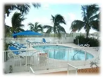 Ocean Walk on South Beach #137 image #22