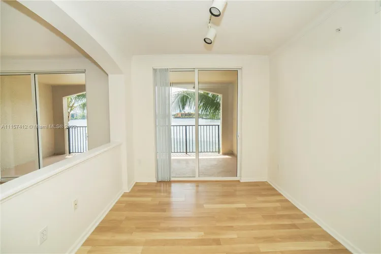 Porto Bellagio #1308 image #13