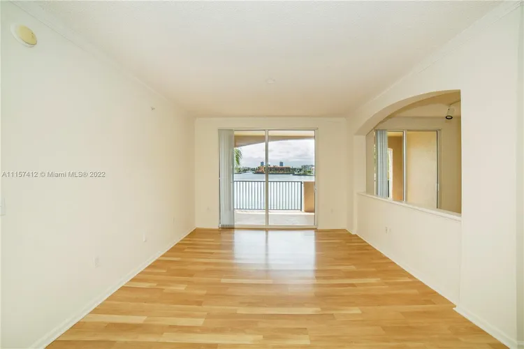 Porto Bellagio #1308 image #14