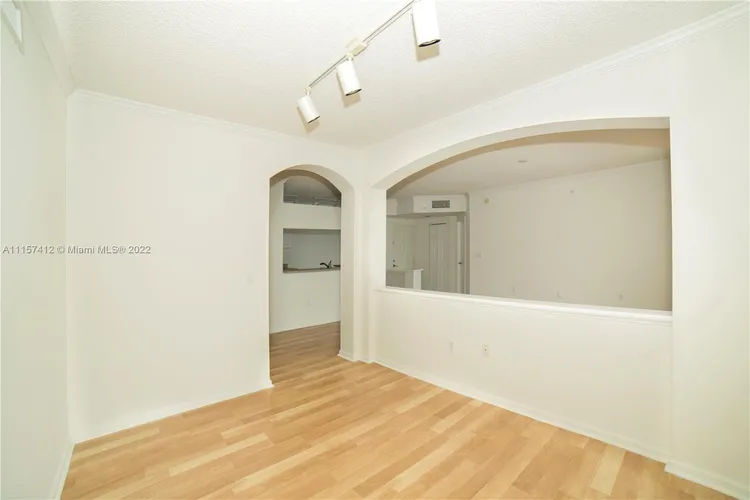 Porto Bellagio #1308 image #16