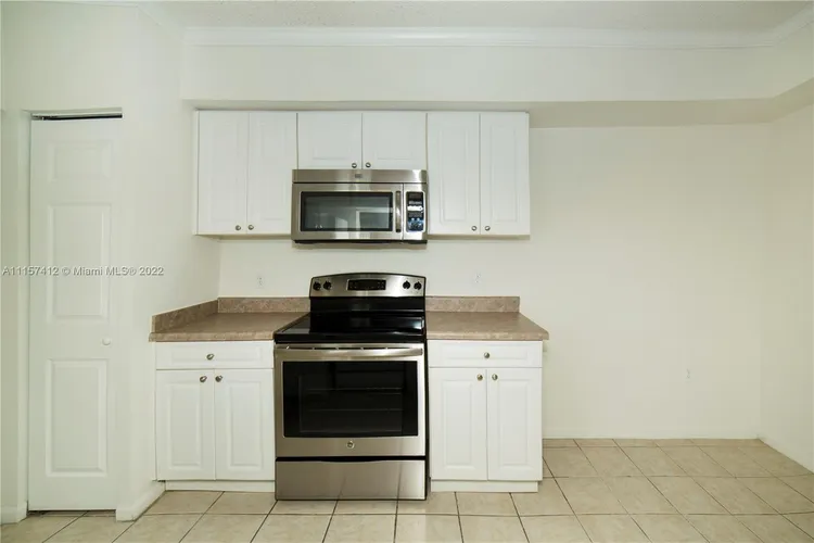 Porto Bellagio #1308 image #23