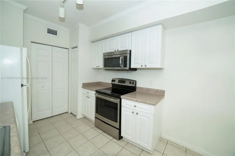 Porto Bellagio #1308 image #25