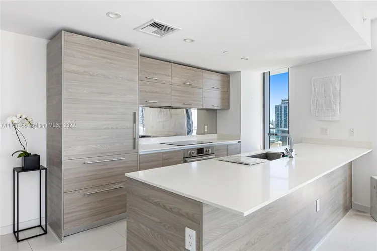 Dua Miami (SLS Hotel and Residences) #2905 image #6