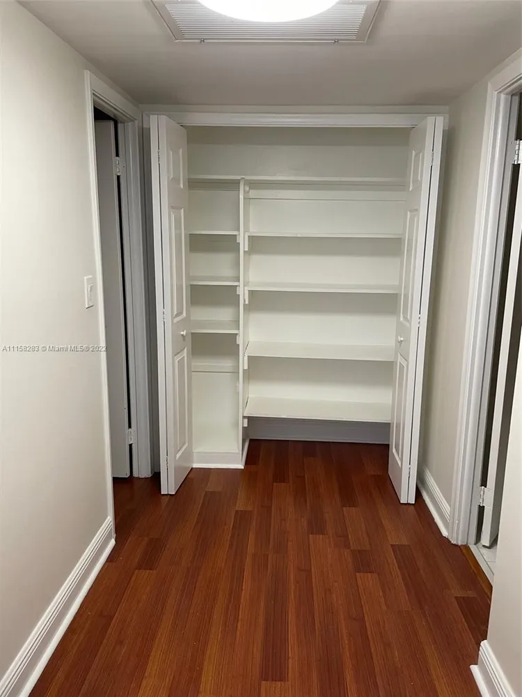 Royal Embassy #10A image #34