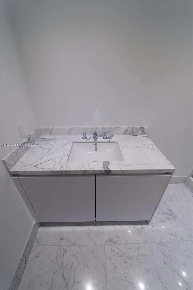 Jade Signature #2401 image #43