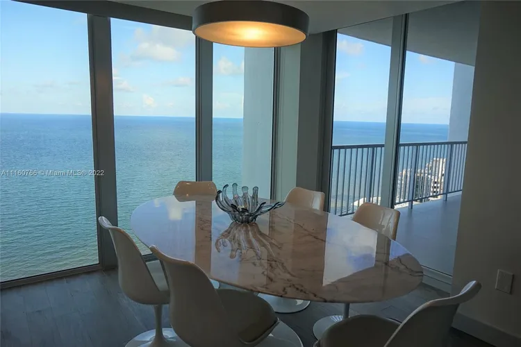 Casa del Mar #25G image #16