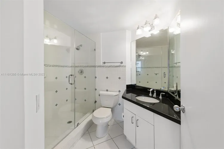 Courvoisier Courts #1509 image #20