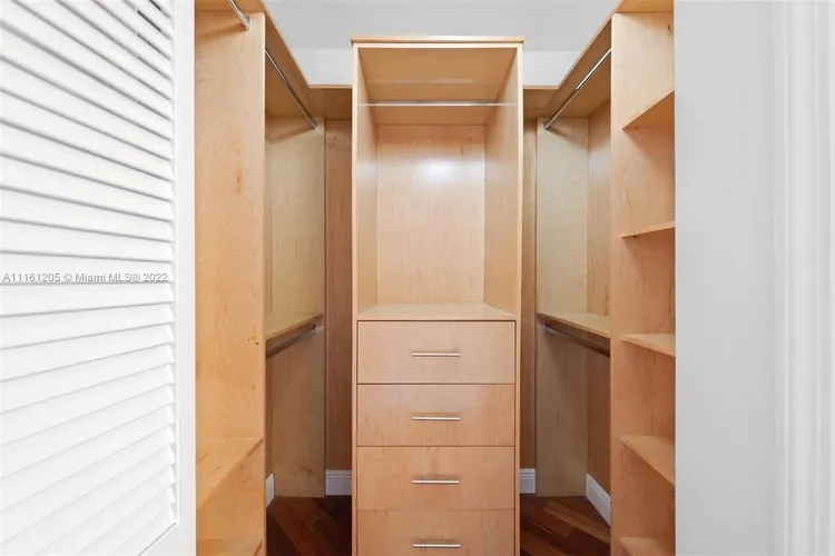 Courvoisier Courts #1509 image #21