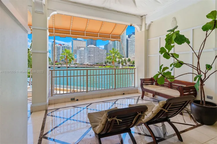 Courvoisier Courts #1509 image #27