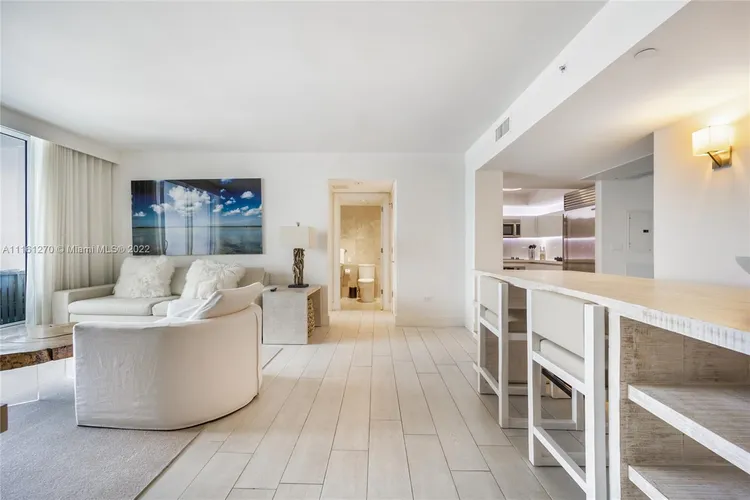 1 Hotel & Homes #1445 image #6