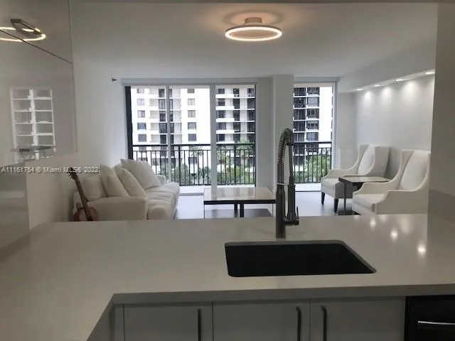 Brickell Key II #823 image #14