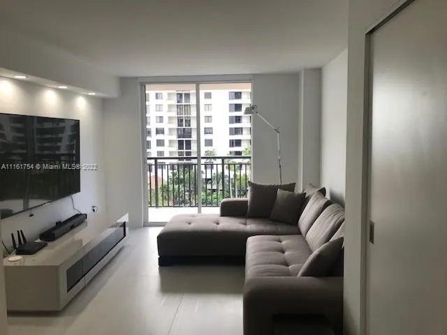 Brickell Key II #823 image #28