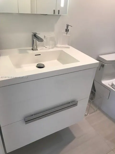 Brickell Key II #823 image #32