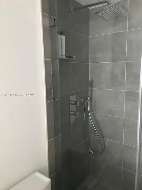 Brickell Key II #823 image #33