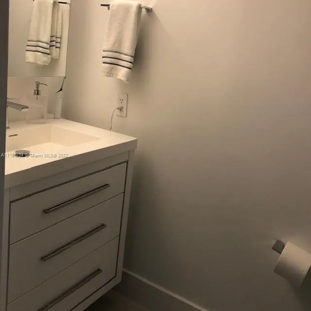 Brickell Key II #823 image #43