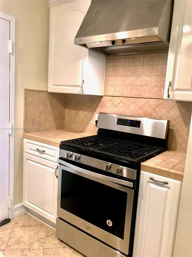 David William #404 image #10