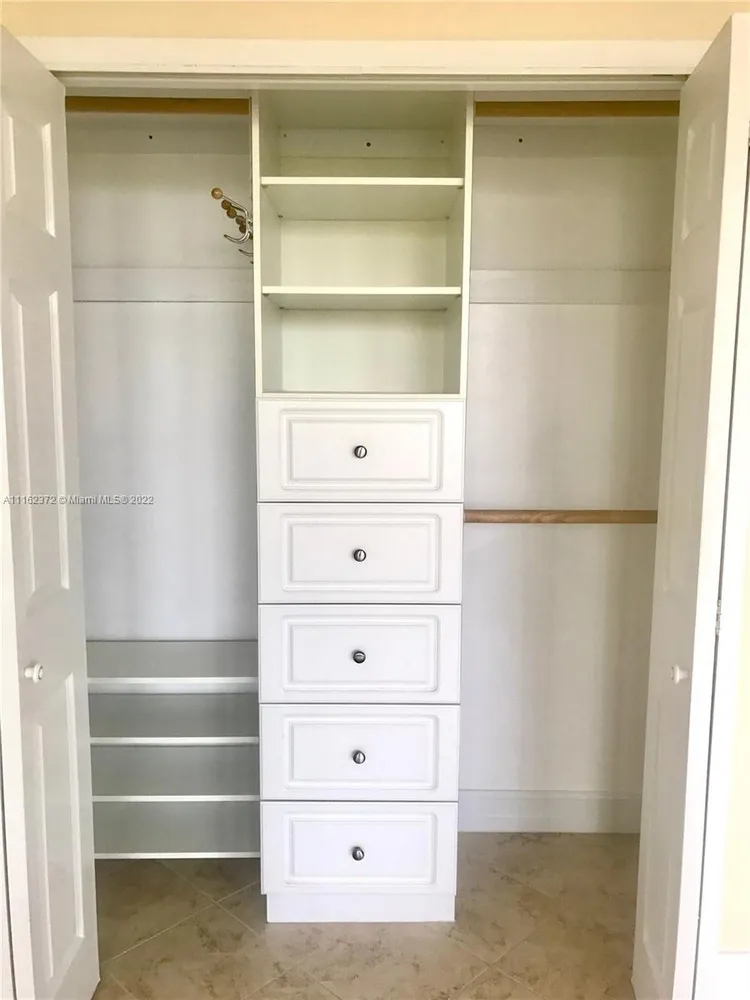 David William #404 image #14