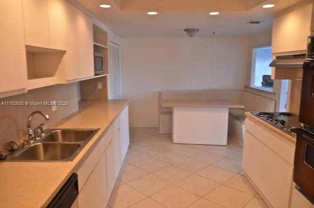 Cricket Club Miami #402 image #11