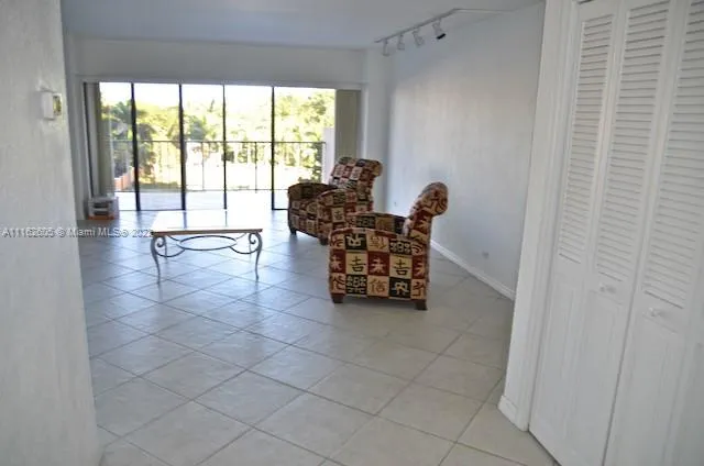 Cricket Club Miami #402 image #24