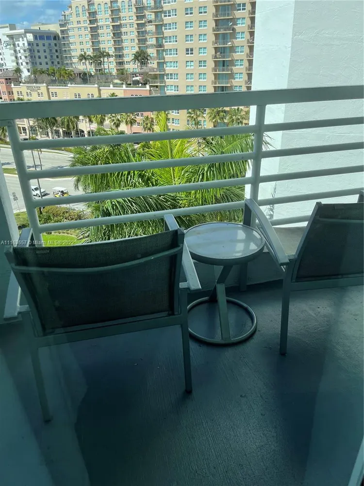 Gallery One DoubleTree #821 image #15