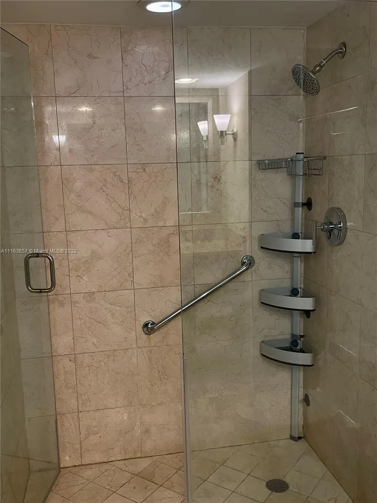 Gallery One DoubleTree #821 image #21