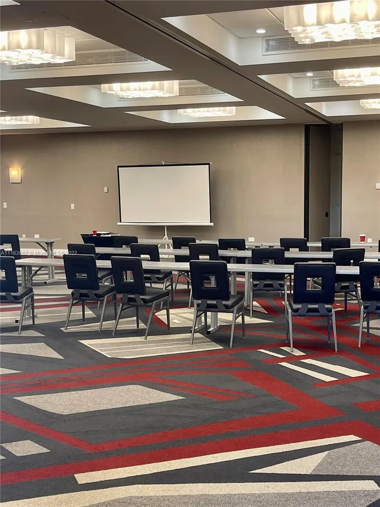 Gallery One DoubleTree #821 image #25