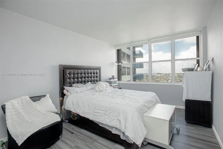 Parkview Point #10H image #8