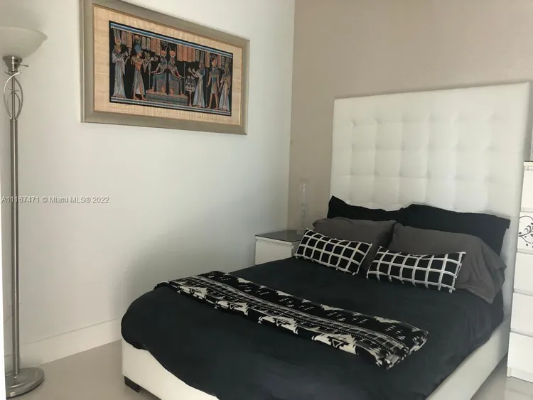 Mint #1806 image #13