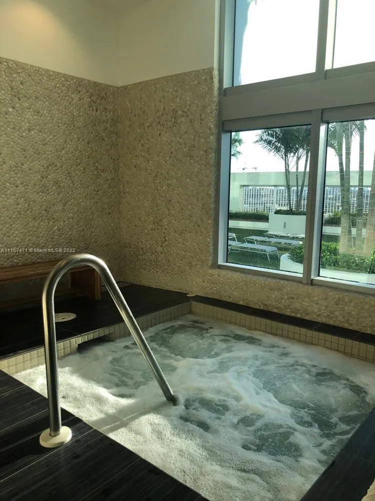 Mint #1806 image #17