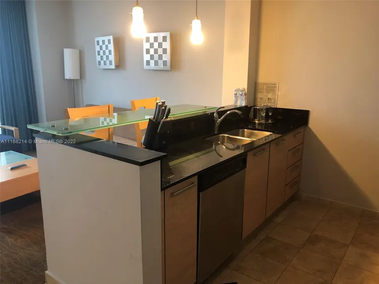 Marenas Resort #2505 image #15