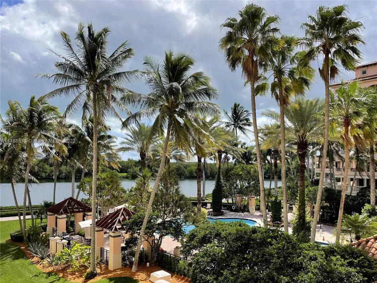 Padua Condo Deering Bay #221 image #19