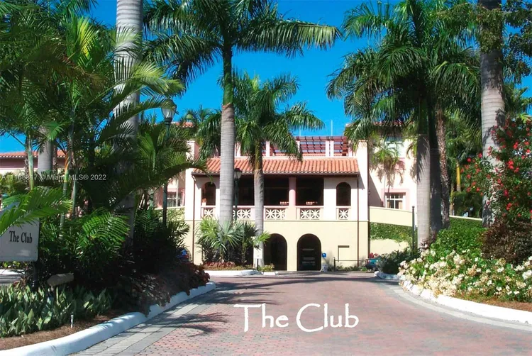 Padua Condo Deering Bay #221 image #24