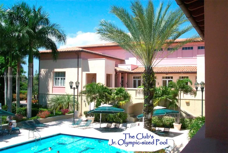 Padua Condo Deering Bay #221 image #29