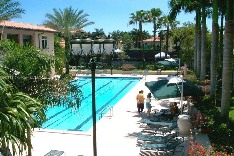 Padua Condo Deering Bay #221 image #30