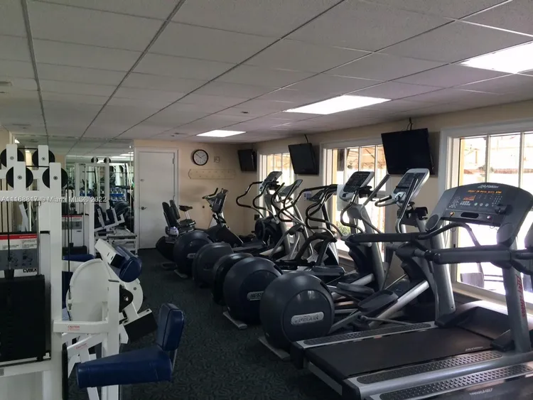 Padua Condo Deering Bay #221 image #31