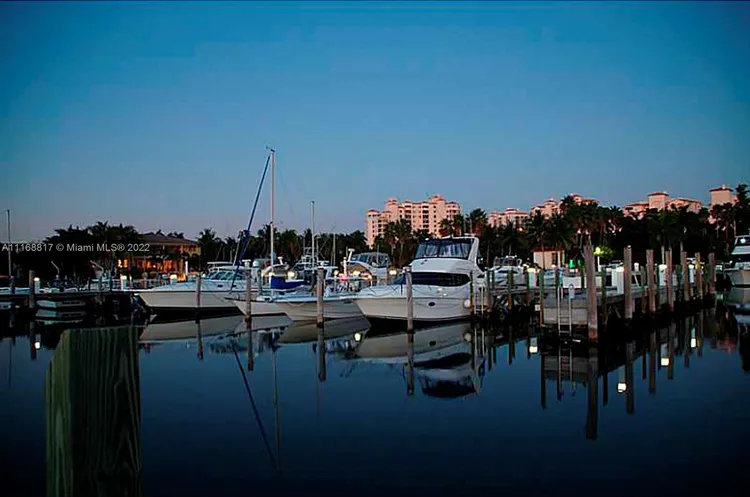 Padua Condo Deering Bay #221 image #33