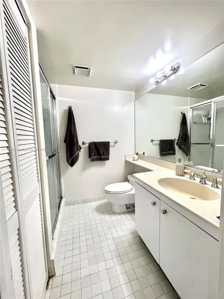 Towers of Quayside Condo #2 #409 image #20