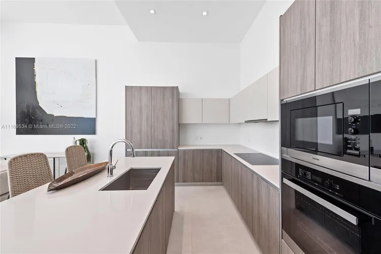 Biscayne Beach #5003 image #7