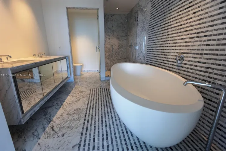 Elysee Miami #2201 image #7