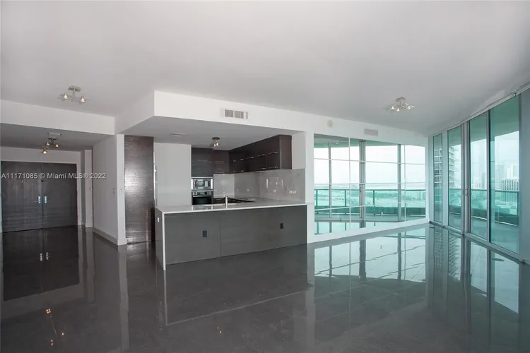 900 Biscayne Bay #2906 image #18