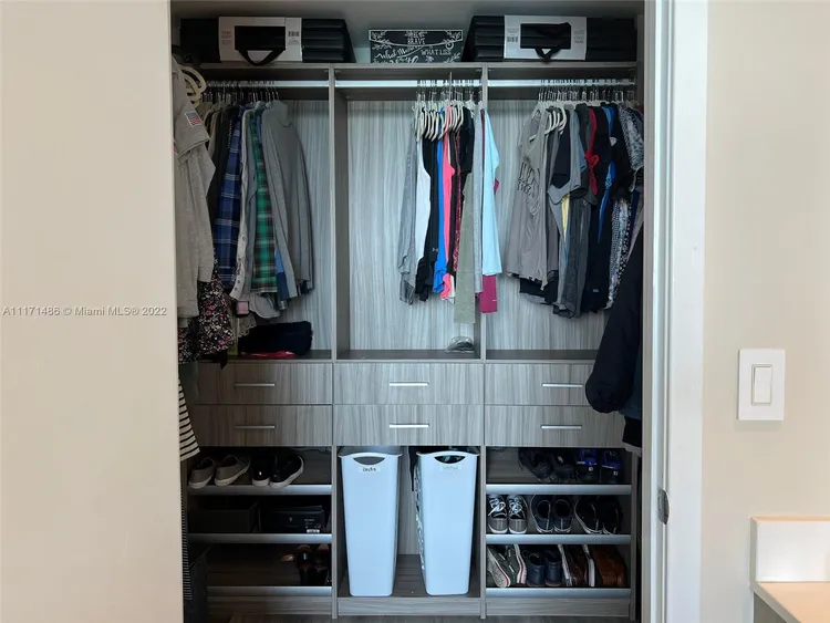 Icon Bay #1505 image #18