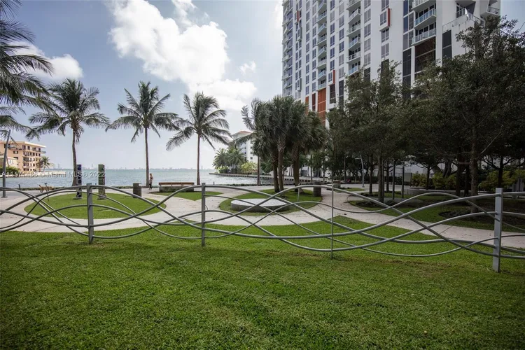 Icon Bay #1505 image #39