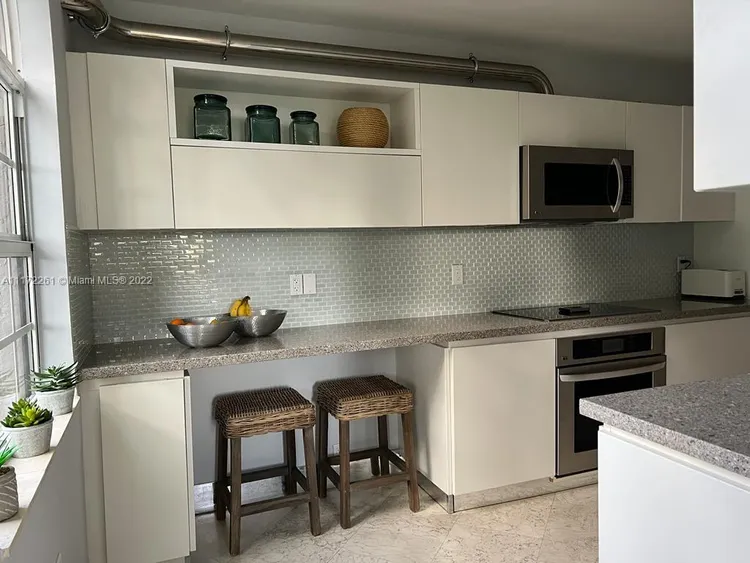 Key Colony IV Botanica #218 image #10