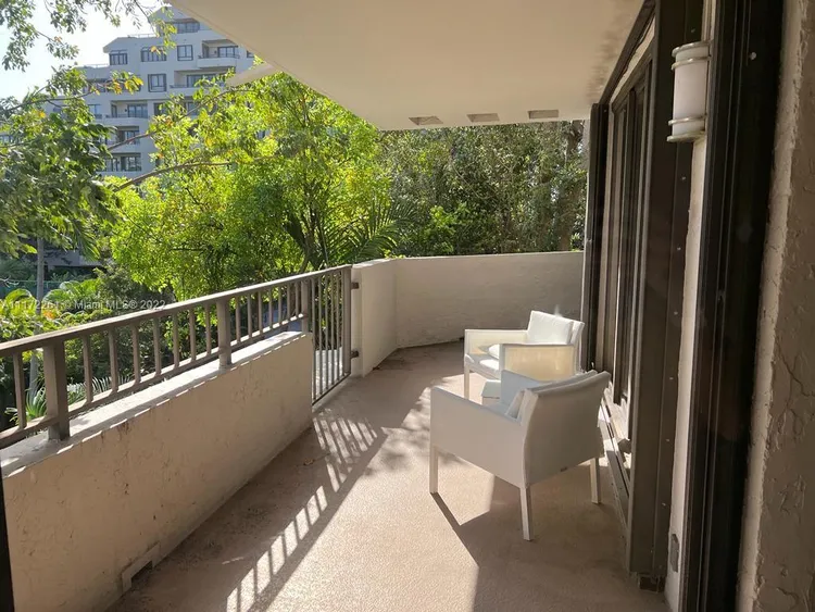 Key Colony IV Botanica #218 image #16