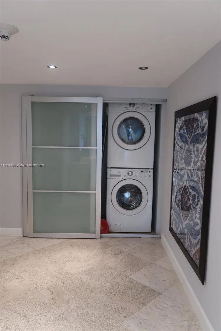 Key Colony IV Botanica #218 image #24