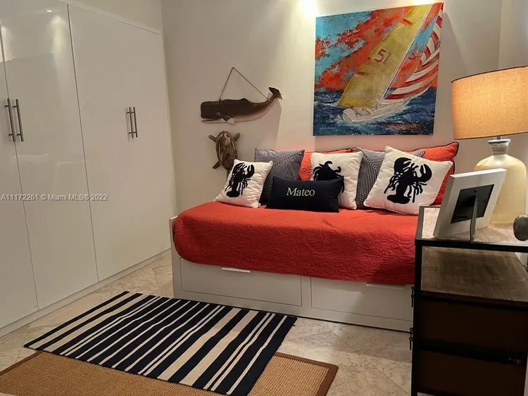 Key Colony IV Botanica #218 image #27