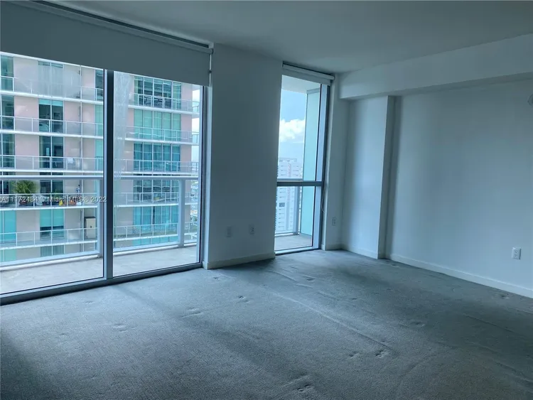 1100 Millecento #2305 image #6