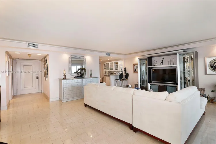 Cricket Club Miami #1807 image #11