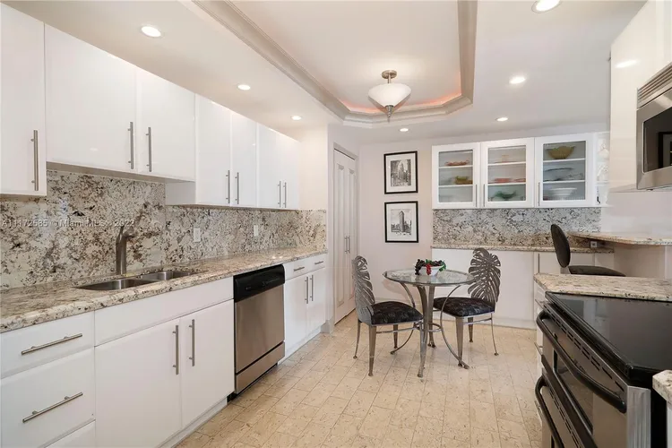 Cricket Club Miami #1807 image #12