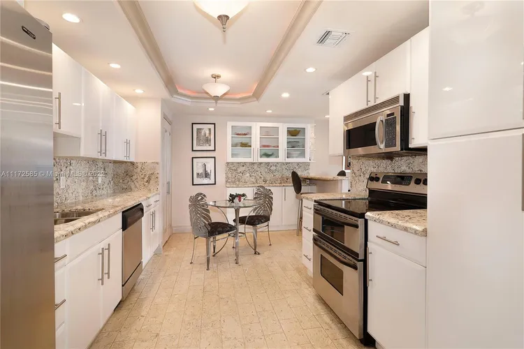 Cricket Club Miami #1807 image #13